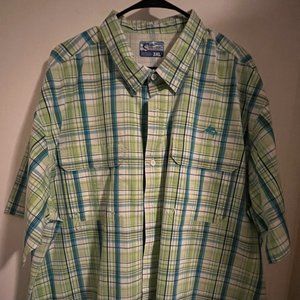 NWOT- WORLD WIDE SPORTSMAN PLAID BUTTON DOWN